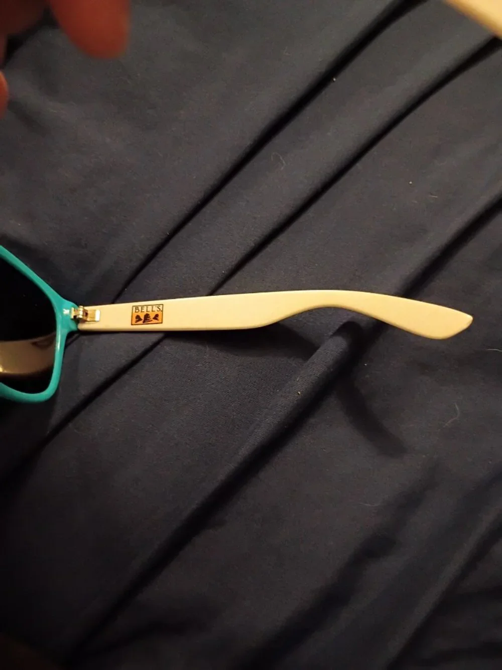 Bells sunglasses no damage
